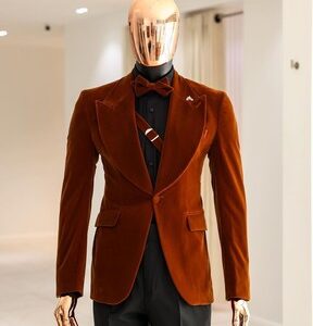 Syrup Brown Peak Lapel Tuxedo Suit