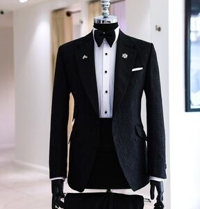 Charcoal Black Floral Jacquard Peak Lapel Tuxedo Suit