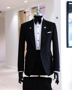 Charcoal Black Floral Jacquard Peak Lapel Tuxedo Suit